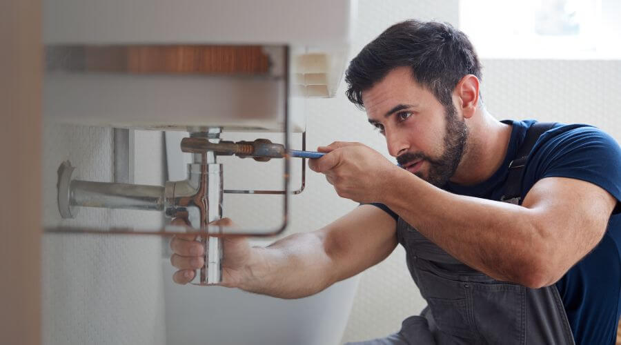 Professional water heater installation services in Saint John, ND